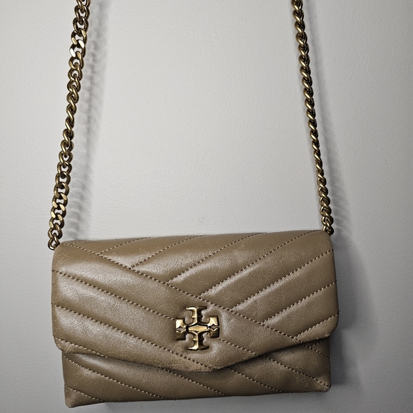 Tory Burch Handbags - * Tory Burch Kira Chevron Chain Wallet in Nude*